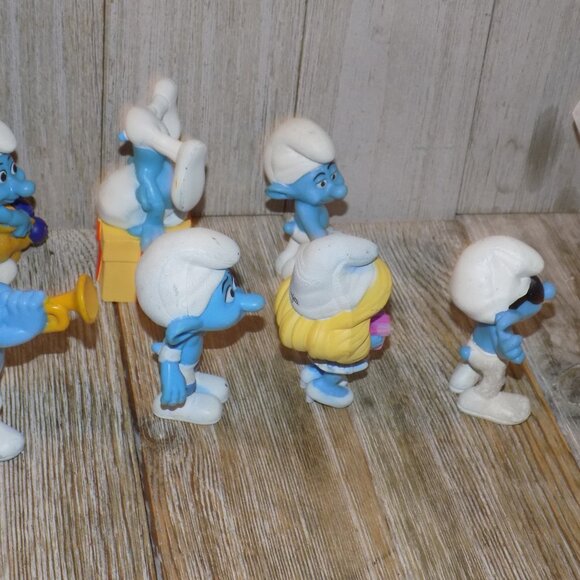 SMURF PLASTIC FIGURES TOYS CAKE TOPPER - Picture 7 of 10